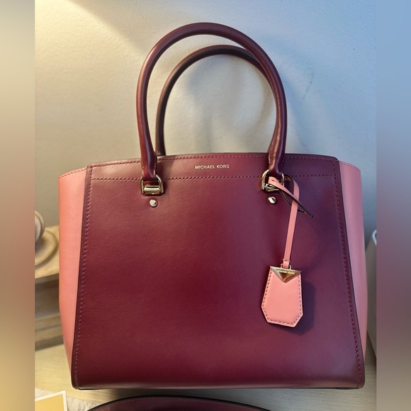 Michael Kors Benning Two-Tone Maroon and Pink Satchel Crossbody Bag NWOT - Picture 5 of 12